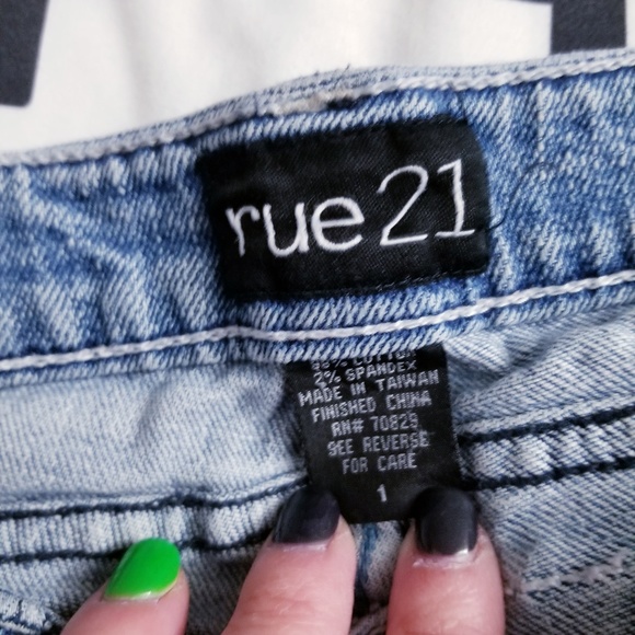 Boot Cut Jeans - Picture 2 of 5